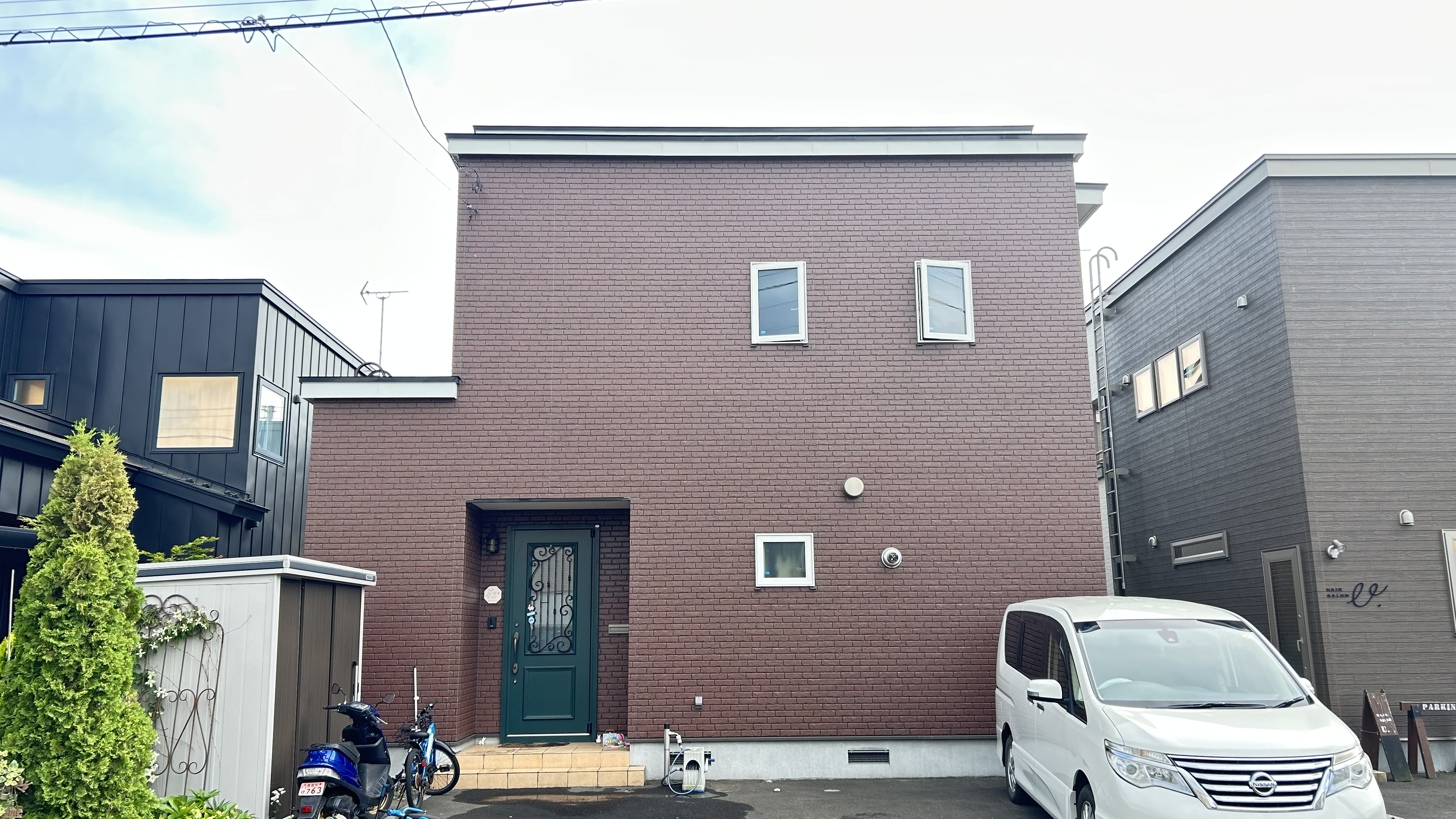 都会的でありながら自然と寄り添うデザイン住宅