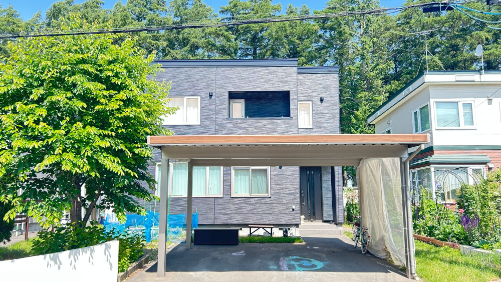 重厚感と上質感を兼ね備えた都会的な住まい