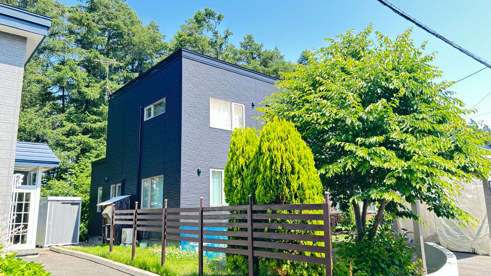 重厚感と上質感を兼ね備えた都会的な住まい